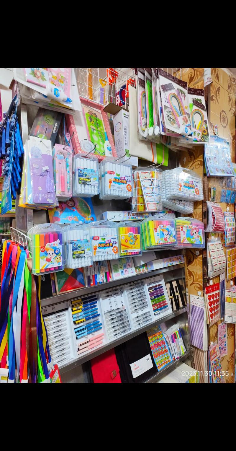 新越藍文具用品 點亮學習之路，成就點睛之筆
